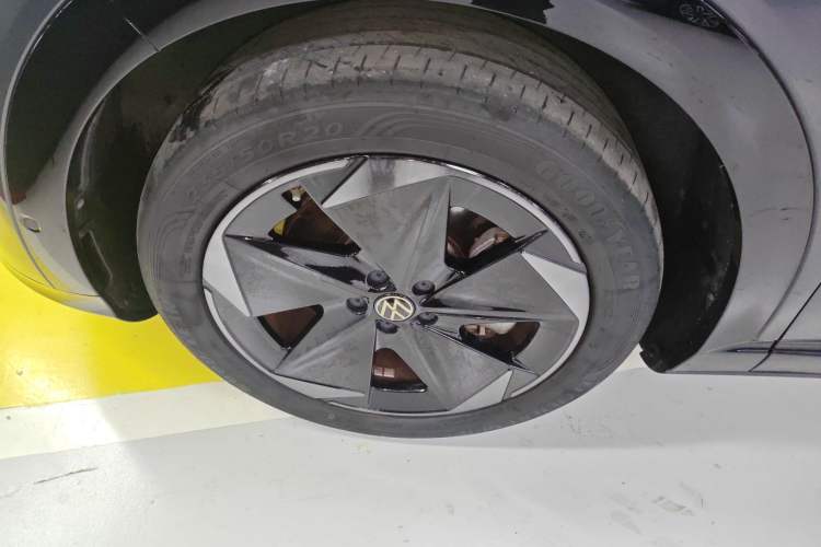 Used Volkswagen ID.UNYX 2024 Pro Long-Range Version Exterior 7