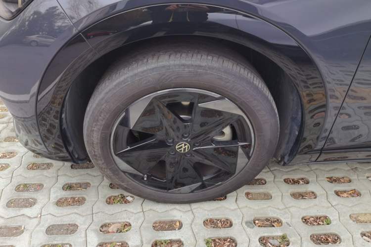Used Volkswagen ID.UNYX 2024 Pro Long-Range Version Exterior 7