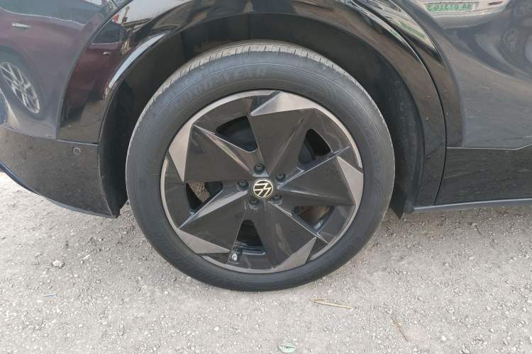 Used Volkswagen ID.UNYX 2024 Pro Long-Range Version Exterior 8