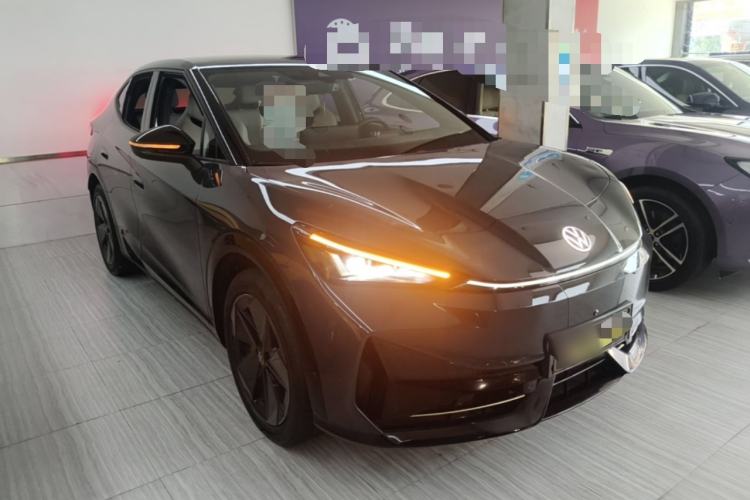 Used Volkswagen ID.UNYX 2024 Revised Ultra Long-Range Version Front Right 45 Deg