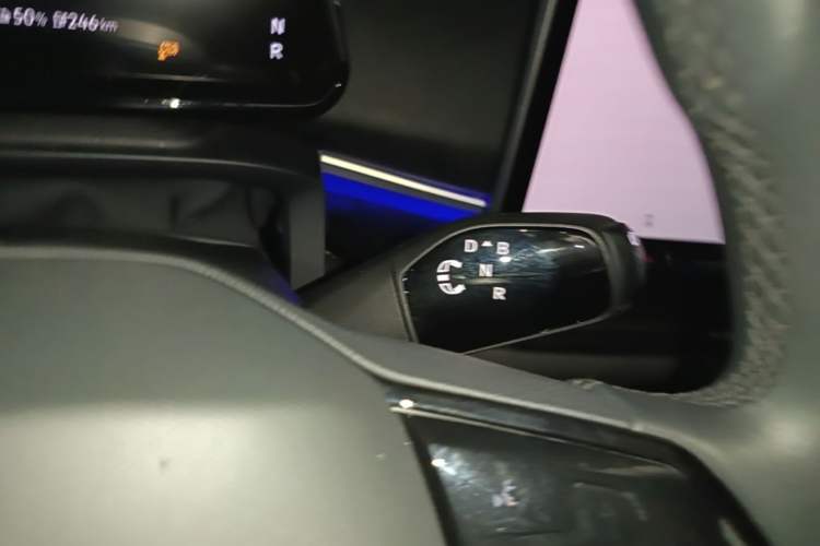 Used Volkswagen ID.UNYX 2024 Revised Pro Long-Range Version Gear Lever