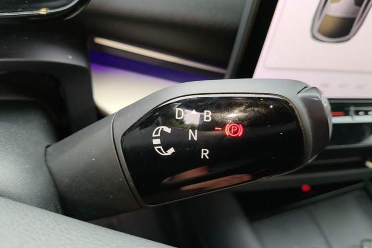 Used Volkswagen ID.UNYX 2024 Ultra Long-Range Version Gear Lever
