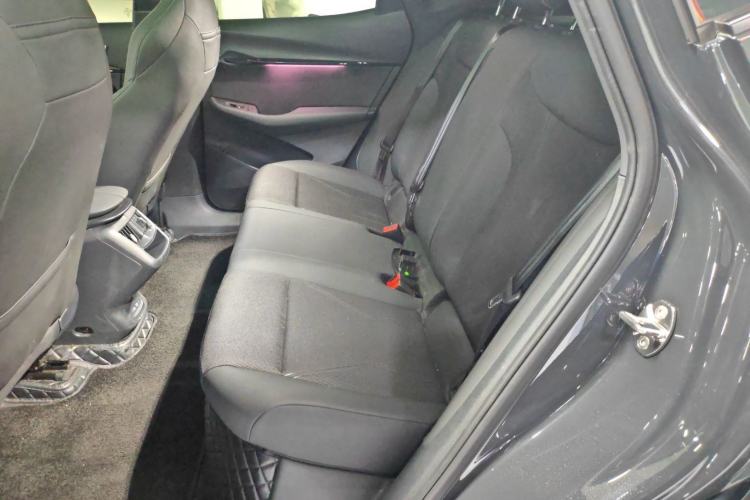 Used Volkswagen ID.UNYX 2024 Pro Long-Range Version Interior 4