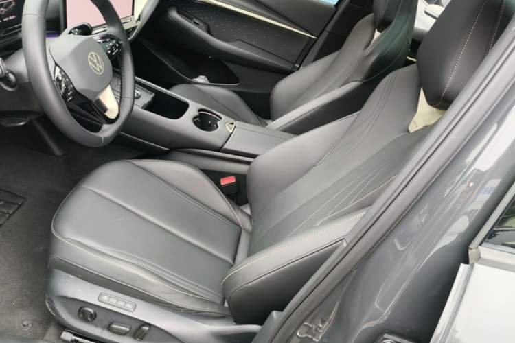Used Volkswagen ID.UNYX 2024 Ultra Long-Range Version Left Front Seat