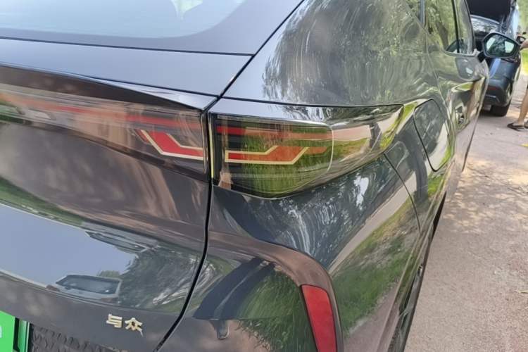 Used Volkswagen ID.UNYX 2024 Revised Ultra Long-Range Version Right Rear Taillight