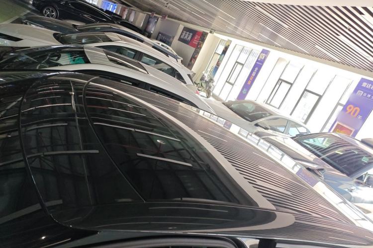 Used Volkswagen ID.UNYX 2024 Pro Long-Range Version Roof