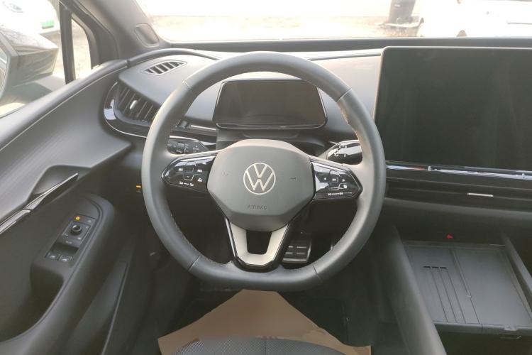 Used Volkswagen ID.UNYX 2024 Pro Long-Range Version Steering Wheel