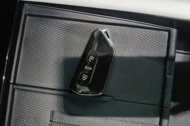 Used Volkswagen ID.UNYX 2024 Revised Ultra Long-Range Version Vehicle Key