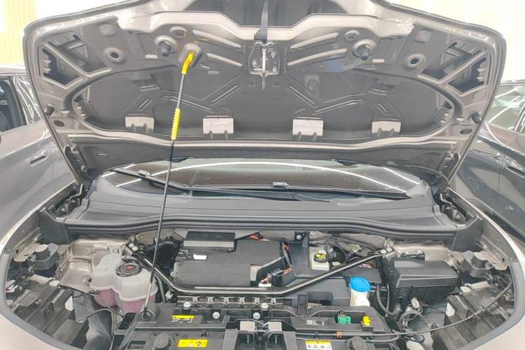 Used Volkswagen ID.UNYX 2024 Revised Ultra Long-Range Version Engine Bay