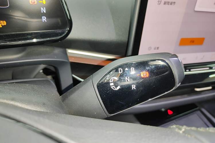 Used Volkswagen ID.UNYX 2024 Revised Ultra Long-Range Version Gear Lever