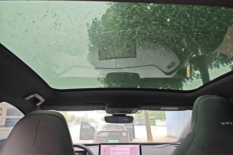 Used Volkswagen ID.UNYX 2024 Revised Pro Long-Range Version Headliner