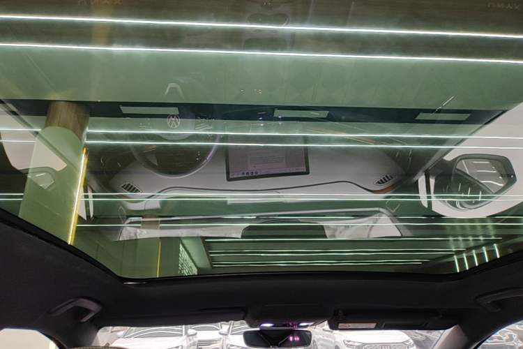 Used Volkswagen ID.UNYX 2024 Revised Ultra Long-Range Version Headliner