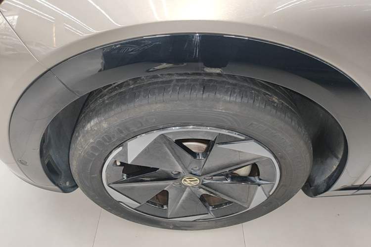 Used Volkswagen ID.UNYX 2024 Revised Ultra Long-Range Version Left Front Wheel Hub