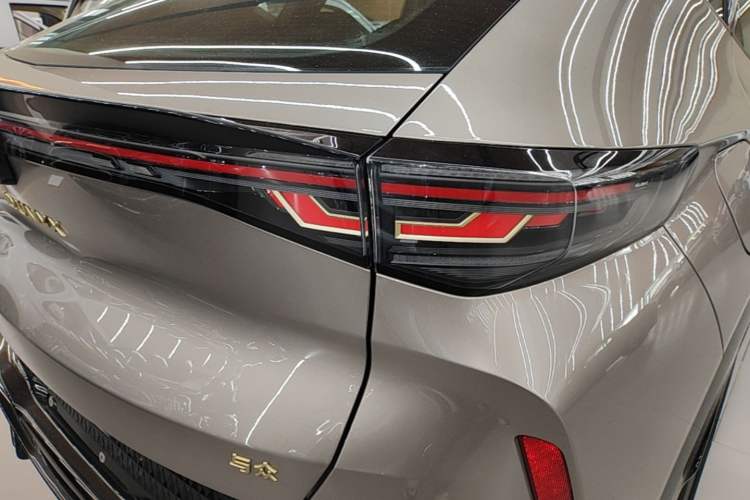 Used Volkswagen ID.UNYX 2024 Revised Ultra Long-Range Version Right Rear Taillight