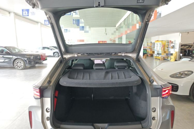 Used Volkswagen ID.UNYX 2024 Revised Pro Long-Range Version Trunk