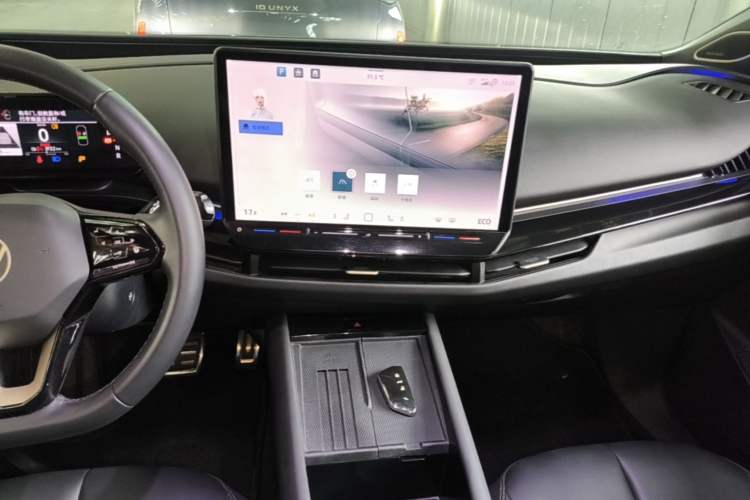 Used Volkswagen ID.UNYX 2024 Revised Ultra Long-Range Version Audio And AC Panel