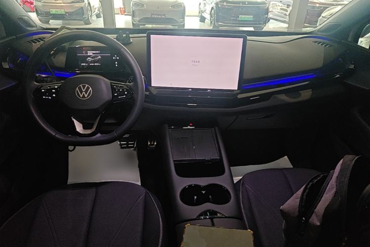 Used Volkswagen ID.UNYX 2024 Pro Long-Range Version Center Console