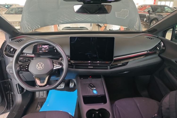 Used Volkswagen ID.UNYX 2024 Revised Pro Long-Range Version Center Console