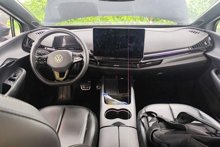 Used Volkswagen ID.UNYX 2024 Revised Ultra Long-Range Version Center Console