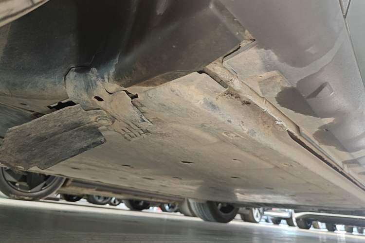 Used Volkswagen ID.UNYX 2024 Pro Long-Range Version Chassis Front Left