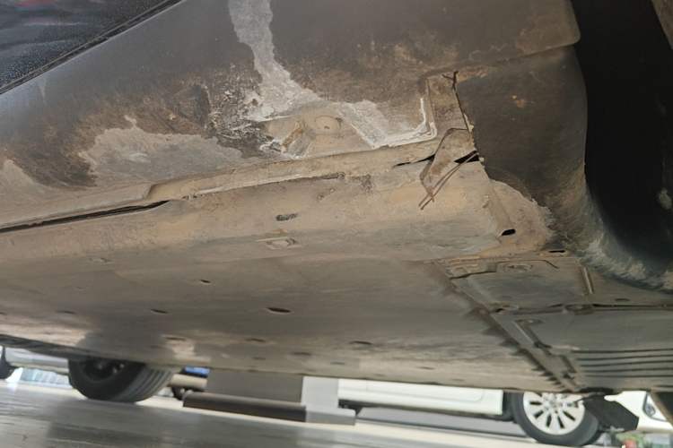 Used Volkswagen ID.UNYX 2024 Pro Long-Range Version Chassis Front Right