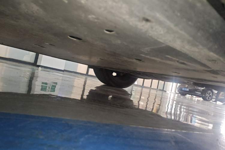 Used Volkswagen ID.UNYX 2024 Ultra Long-Range Version Chassis Rear Left