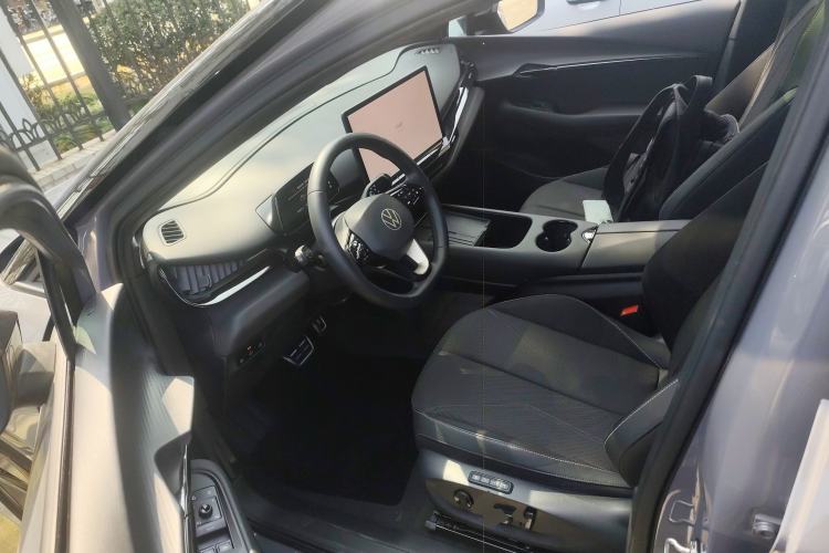 Used Volkswagen ID.UNYX 2024 Revised Pro Long-Range Version Driver Seat