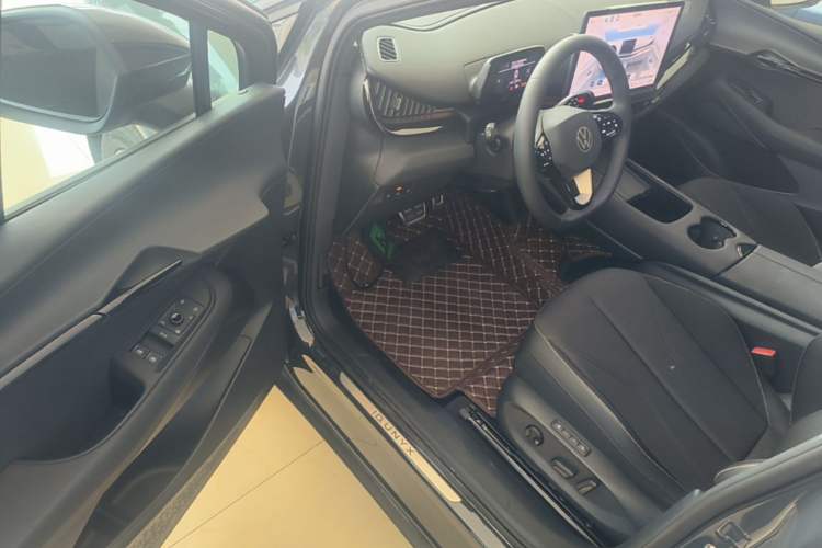 Used Volkswagen ID.UNYX 2024 Revised Pro Long-Range Version Driver Seat