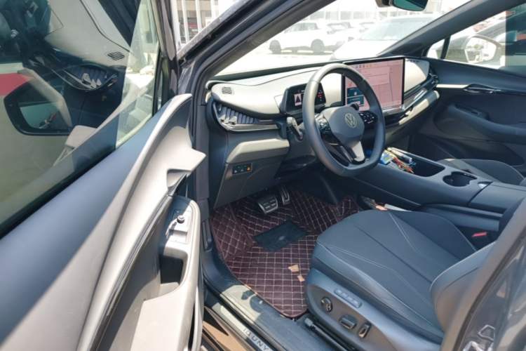Used Volkswagen ID.UNYX 2024 Revised Pro Long-Range Version Driver Seat