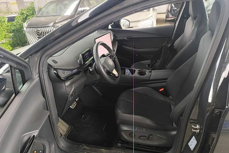 Used Volkswagen ID.UNYX 2024 Revised Ultra Long-Range Version Driver Seat