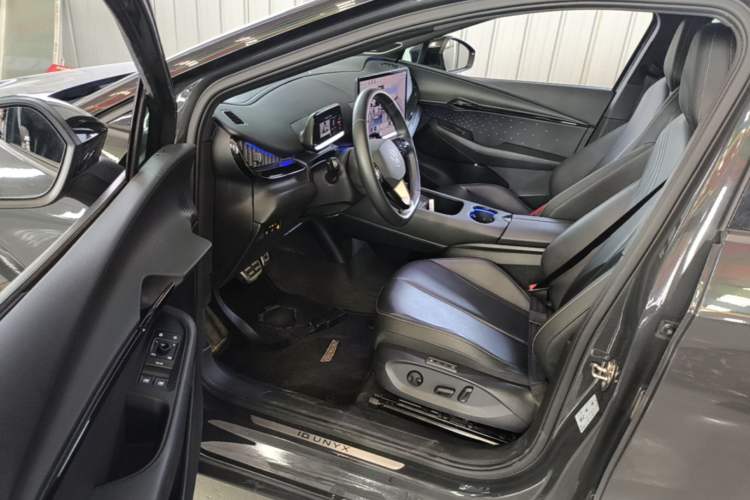 Used Volkswagen ID.UNYX 2024 Revised Ultra Long-Range Version Driver Seat