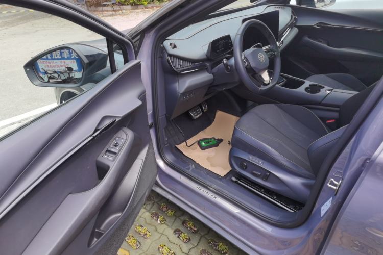 Used Volkswagen ID.UNYX 2024 Pro Long-Range Version Driver Seat