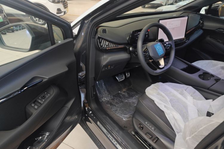 Used Volkswagen ID.UNYX 2024 Revised Pro Long-Range Version Driver Seat