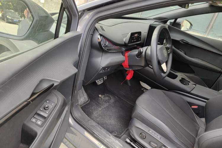 Used Volkswagen ID.UNYX 2024 Revised Pro Long-Range Version Driver Seat