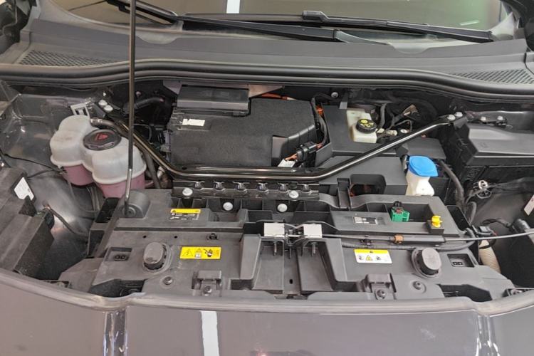 Used Volkswagen ID.UNYX 2024 Revised Ultra Long-Range Version Engine Bay