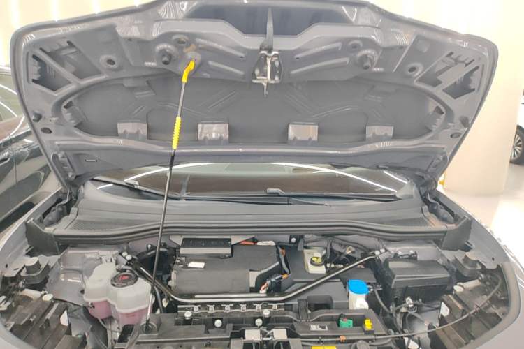 Used Volkswagen ID.UNYX 2024 Revised Ultra Long-Range Version Engine Bay