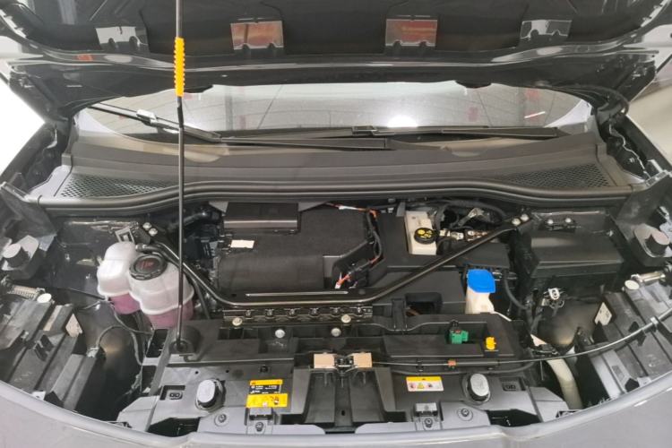 Used Volkswagen ID.UNYX 2024 Revised Pro Long-Range Version Engine Bay