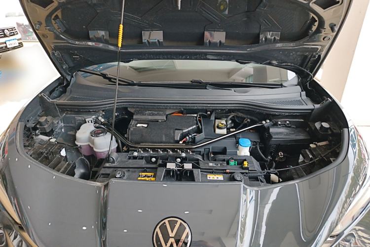 Used Volkswagen ID.UNYX 2024 Pro Long-Range Version Engine Bay