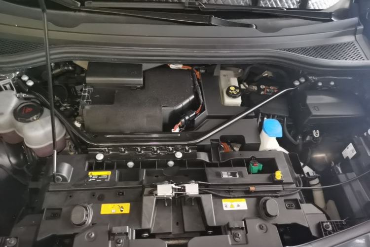 Used Volkswagen ID.UNYX 2024 Ultra Long-Range Version Engine Bay