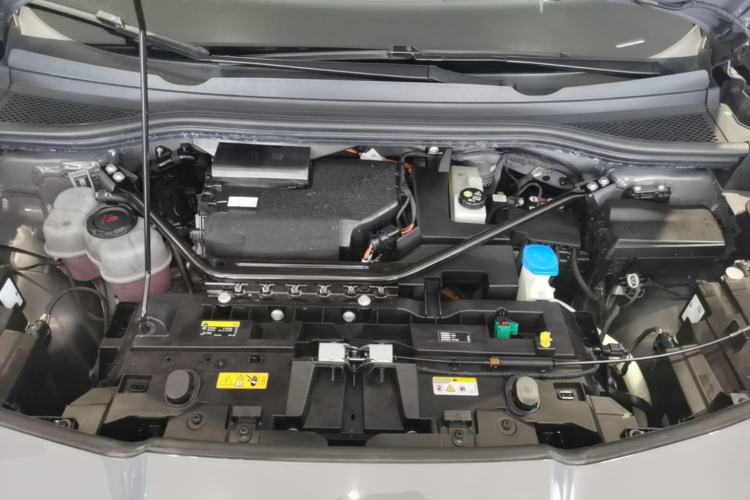 Used Volkswagen ID.UNYX 2024 Ultra Long-Range Version Engine Bay