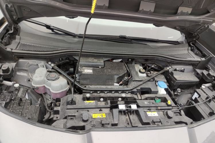 Used Volkswagen ID.UNYX 2024 Pro Long-Range Version Engine Bay