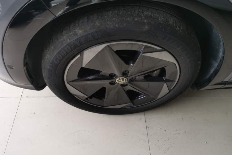Used Volkswagen ID.UNYX 2024 Pro Long-Range Version Exterior 4