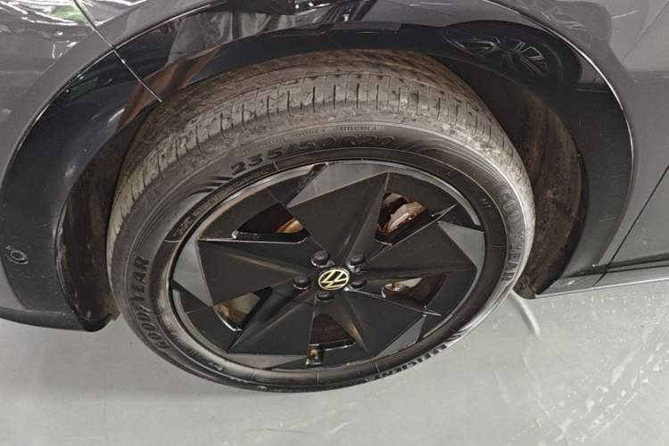 Used Volkswagen ID.UNYX 2024 Pro Long-Range Version Exterior 4
