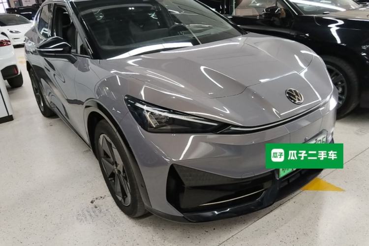 Used Volkswagen ID.UNYX 2024 Ultra Long-Range Version Front Right 45 Deg