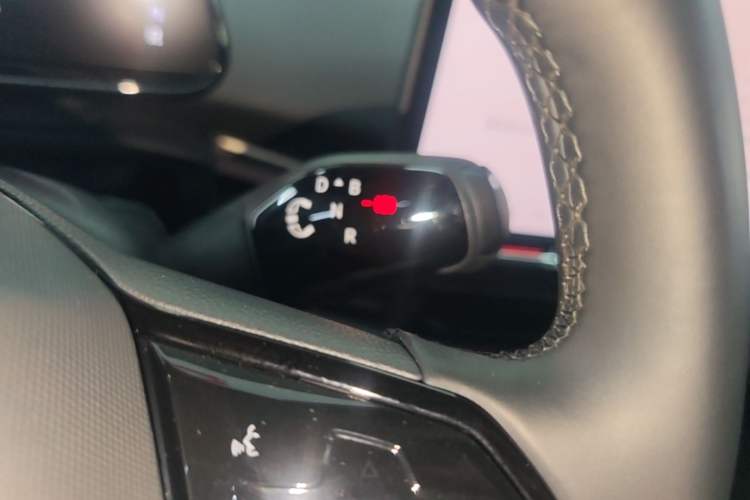 Used Volkswagen ID.UNYX 2024 Revised Pro Long-Range Version Gear Lever