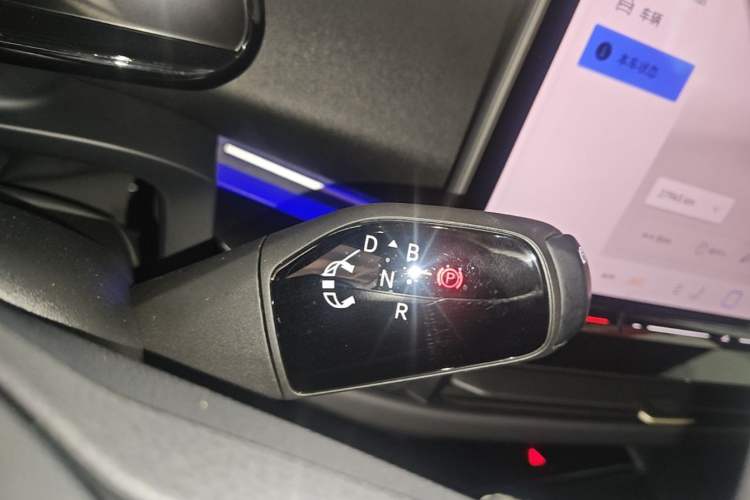 Used Volkswagen ID.UNYX 2024 Ultra Long-Range Version Gear Lever