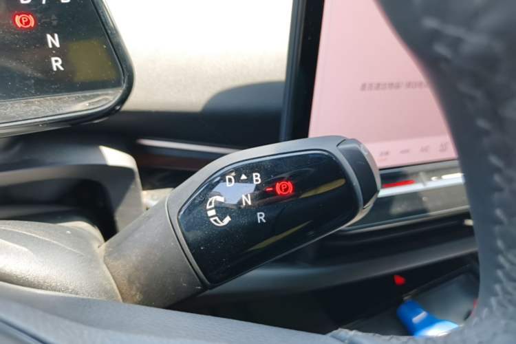 Used Volkswagen ID.UNYX 2024 Revised Pro Long-Range Version Gear Lever