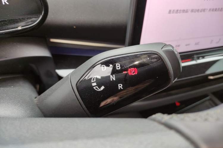 Used Volkswagen ID.UNYX 2024 Ultra Long-Range Version Gear Lever