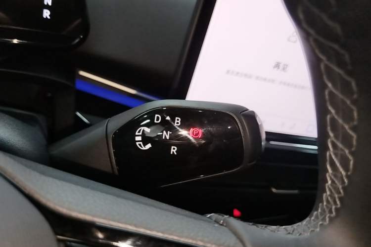 Used Volkswagen ID.UNYX 2024 Ultra Long-Range Version Gear Lever