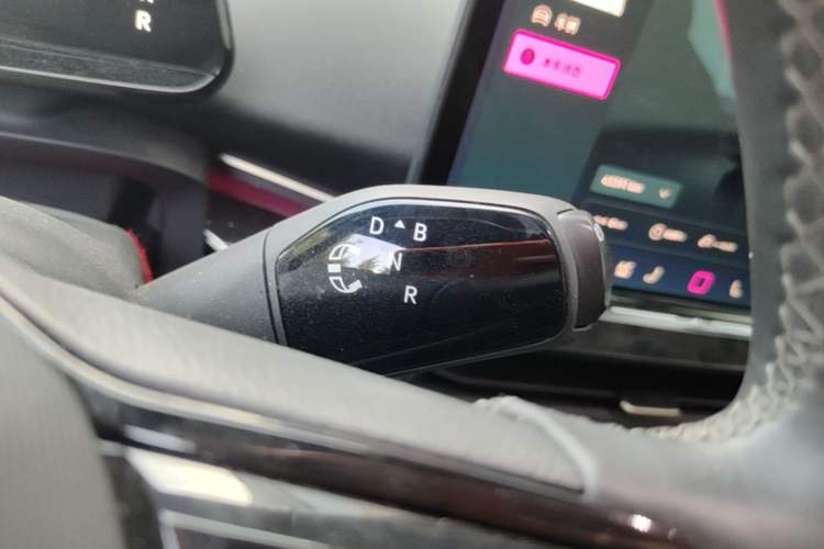 Used Volkswagen ID.UNYX 2024 Revised Pro Long-Range Version Gear Lever
